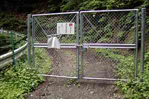 �g���x�`�P���`�o�k�R�`�ĎR�`����X | �O��c���_�b�V��