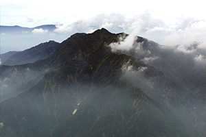 �}�ܓ��`�S���̒r�`��̏����`�z���x | �z��O�R�c��