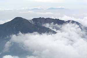 �}�ܓ��`�S���̒r�`��̏����`�z���x | �z��O�R�c��