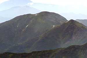 �}�ܓ��`�S���̒r�`��̏����`�z���x | �z��O�R�c��