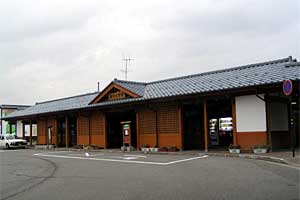 �z�O���w�`���o�R�[�X�`�r���x�`�����R�[�X�`�����w | �r���x���o�����n�C�L���O